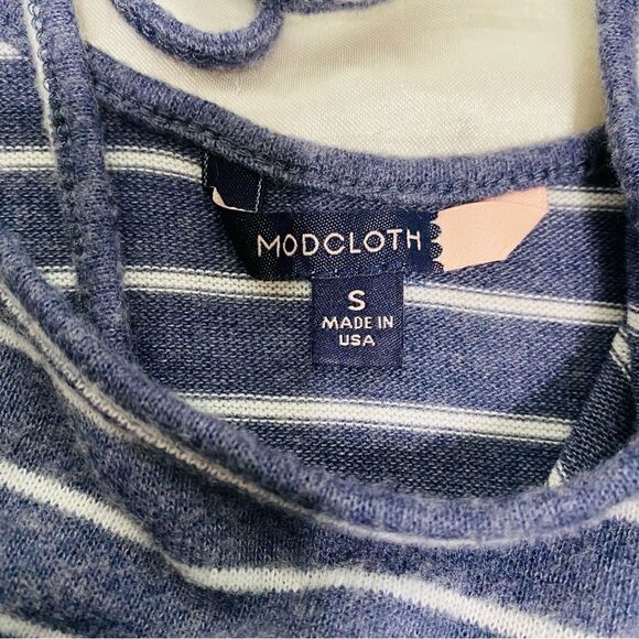 Modcloth Women's Blue White Striped Peplum Knit Top Size S - Picture 3 of 6